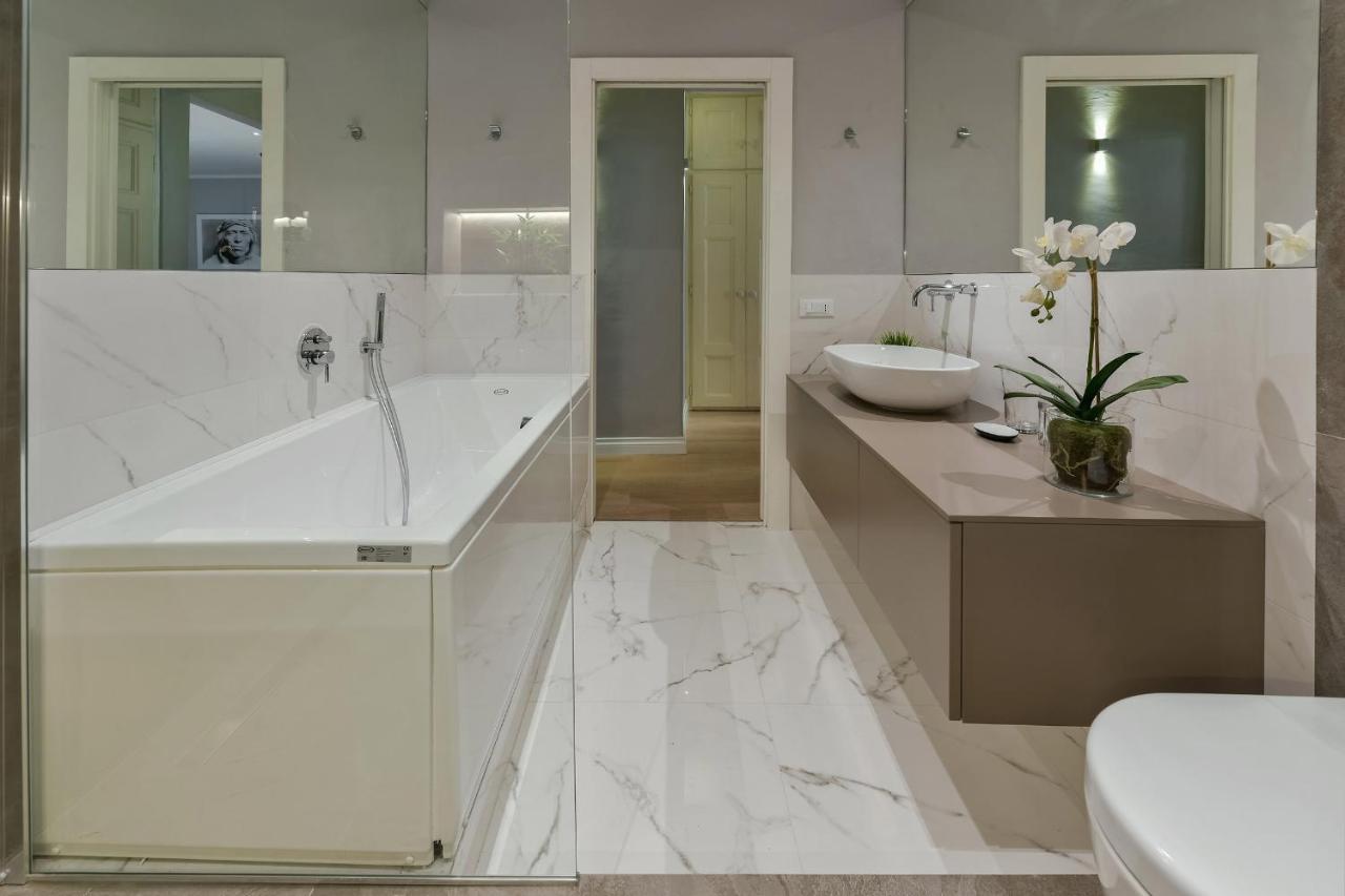 Apartments Florence - Dello Sprone Bagian luar foto